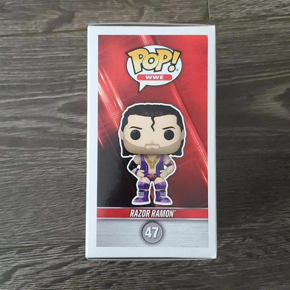 WWE Razor Ramon Purple Metallic Outfit Funko Pop #47 - Picture 3 of 5